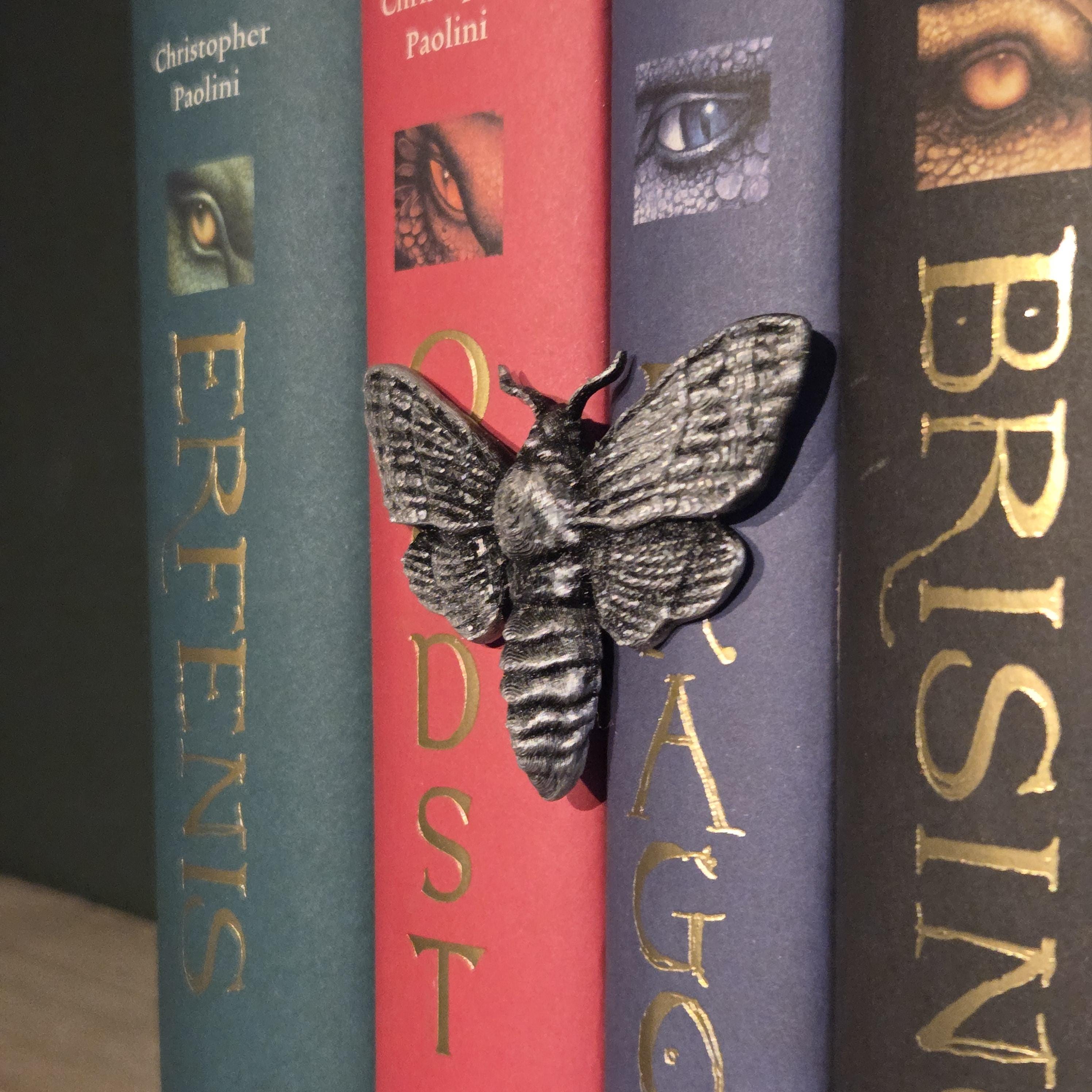 Silver moth Spinehugger – Fantasy Companion That Wraps Around the Back of your book | Fantasy Bookshelf Guardian