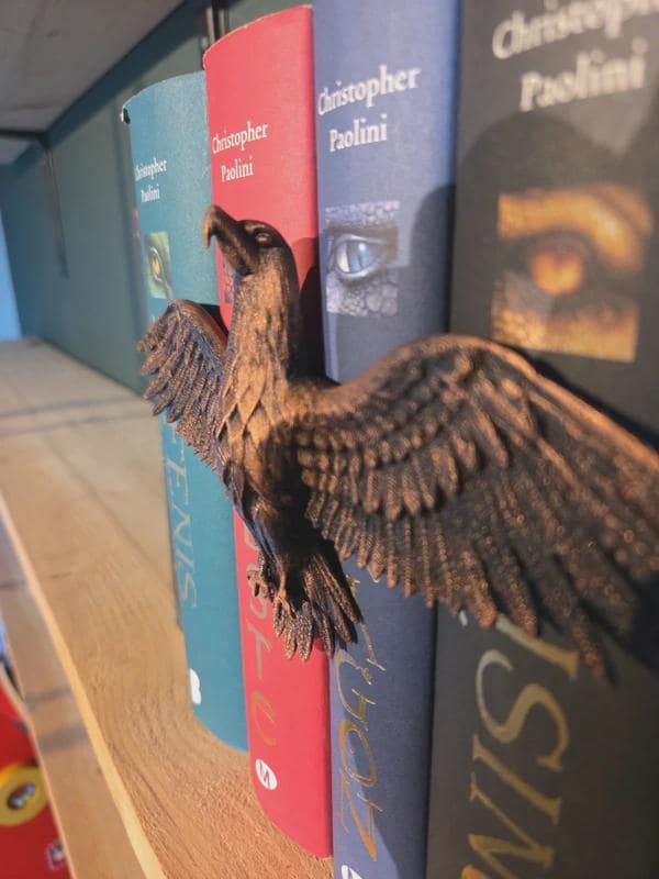 Bronze eagle Spinehugger – Fantasy Companion That Wraps Around the Back of your book | Fantasy Bookshelf Guardian