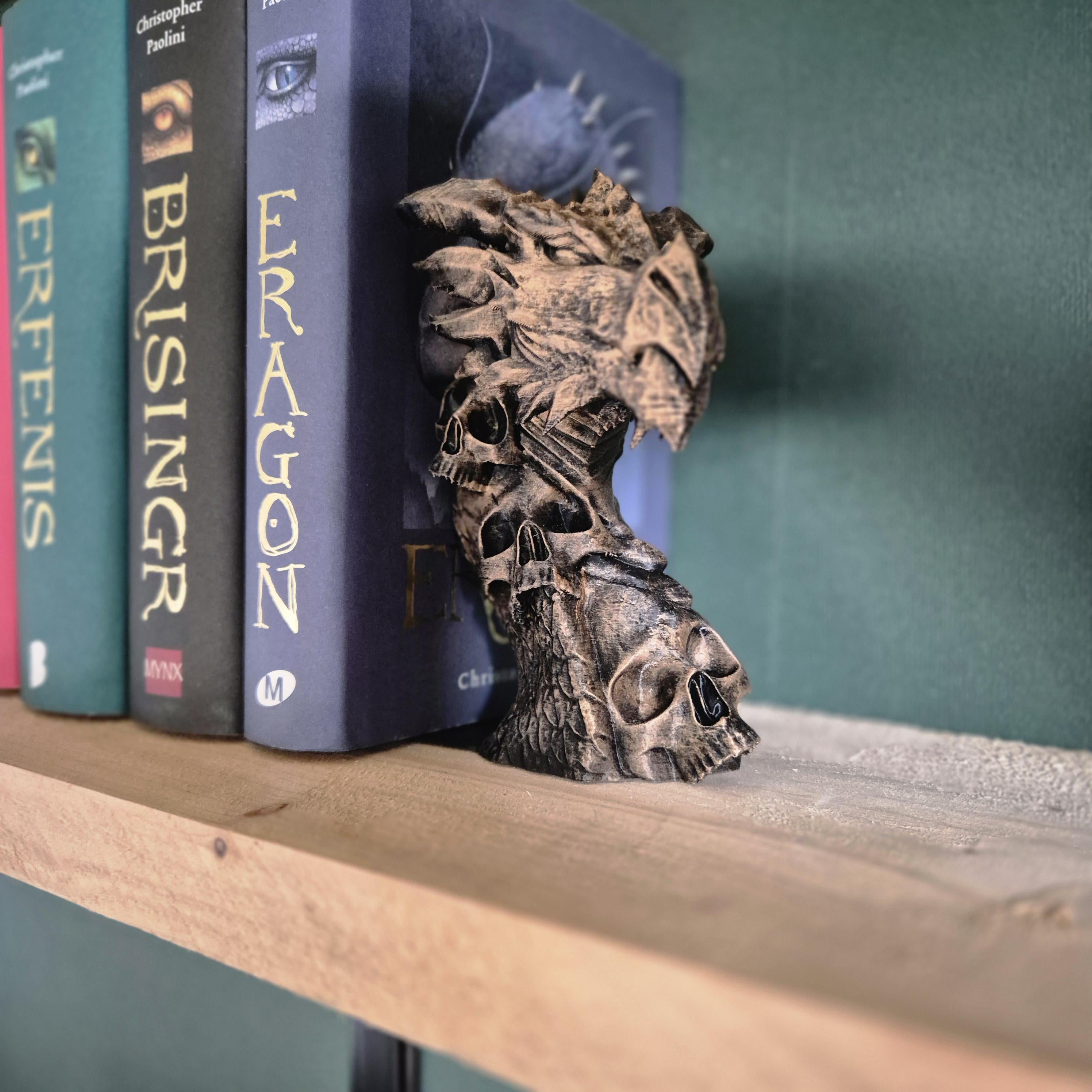 Dragon Bookends – Gothic & Fantasy Design - Bookshelf decor - 3d printed