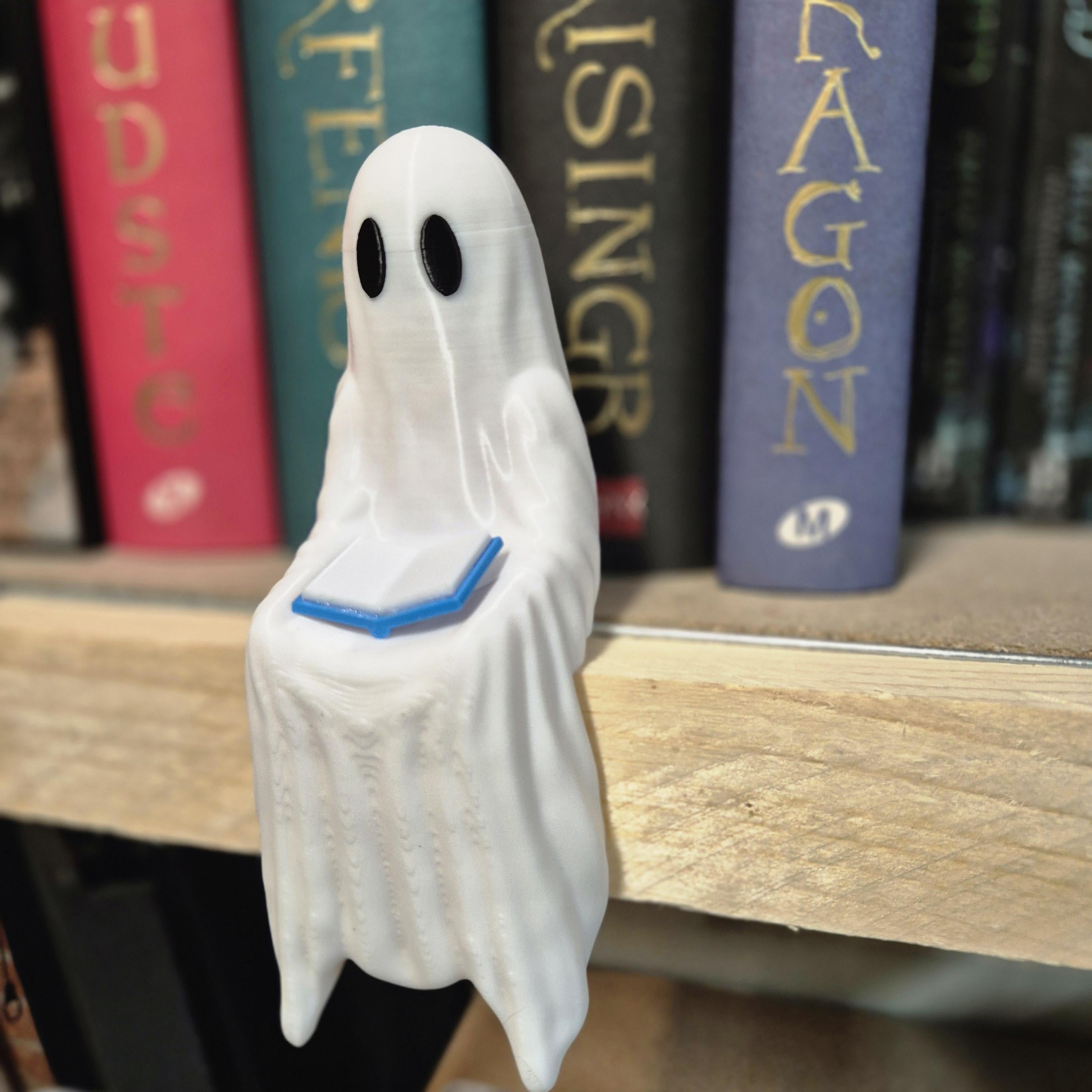 Reading Ghost Figurine | Fantasy Bookshelf Decor | Halloween Gift | Gothic Home Decoration | Cozy Reading Nook Accent | Book Lover Gift