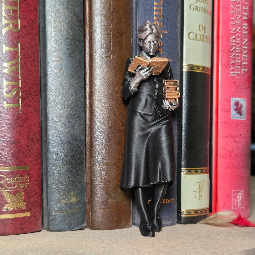 Victorian Librarian Reading Figurine – Bookish Bookshelf Decor for Readers & Writers