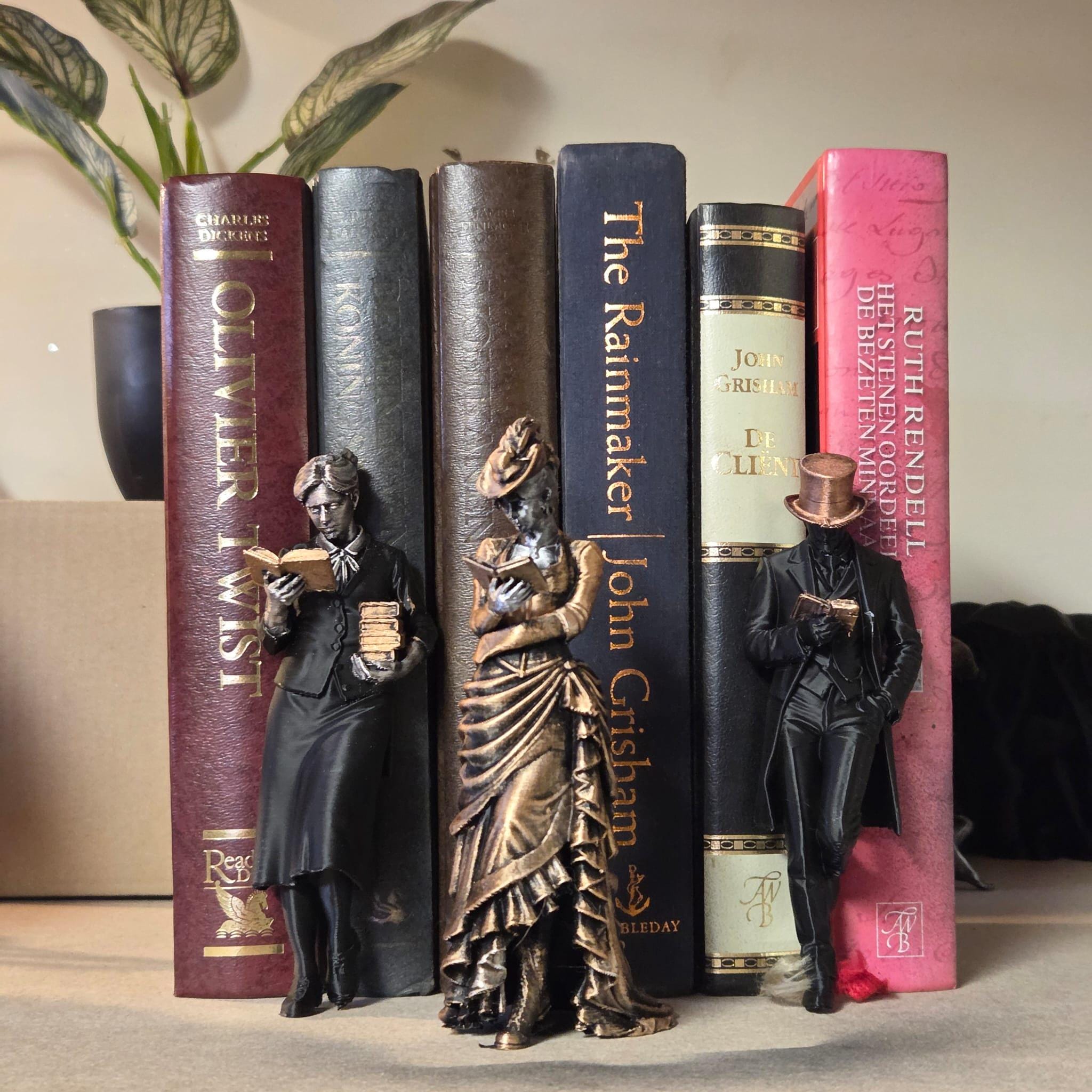 Victorian Librarian Reading Figurine – Bookish Bookshelf Decor for Readers & Writers
