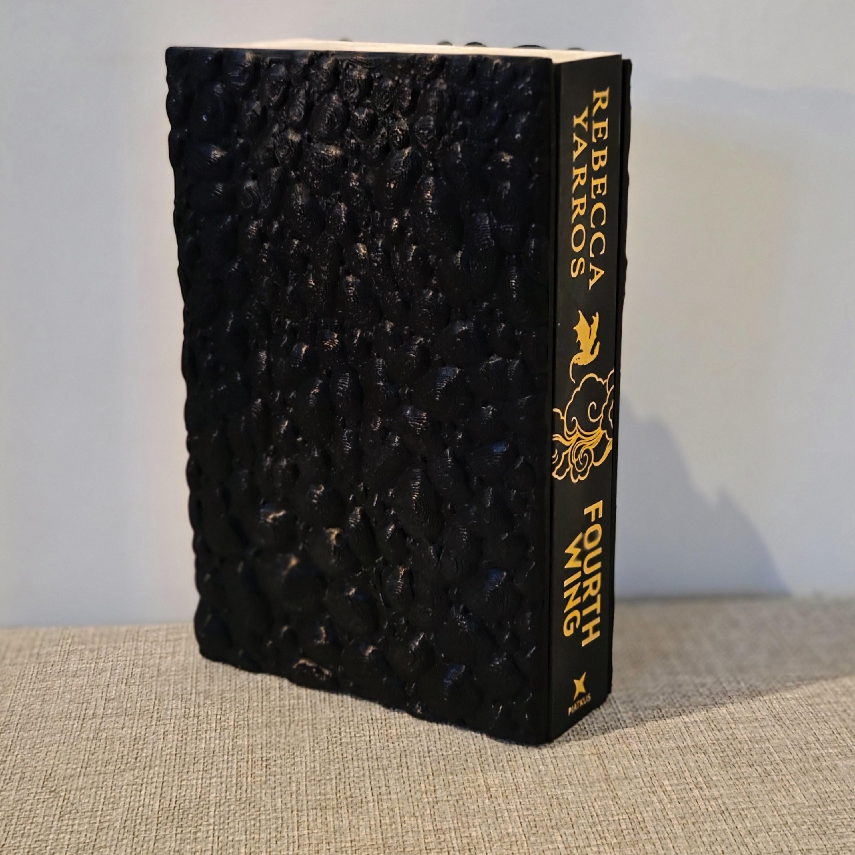 Benutzerdefiniertes Buch Fourth Wing | Iron flame | Onyx storm | - Handbemalt