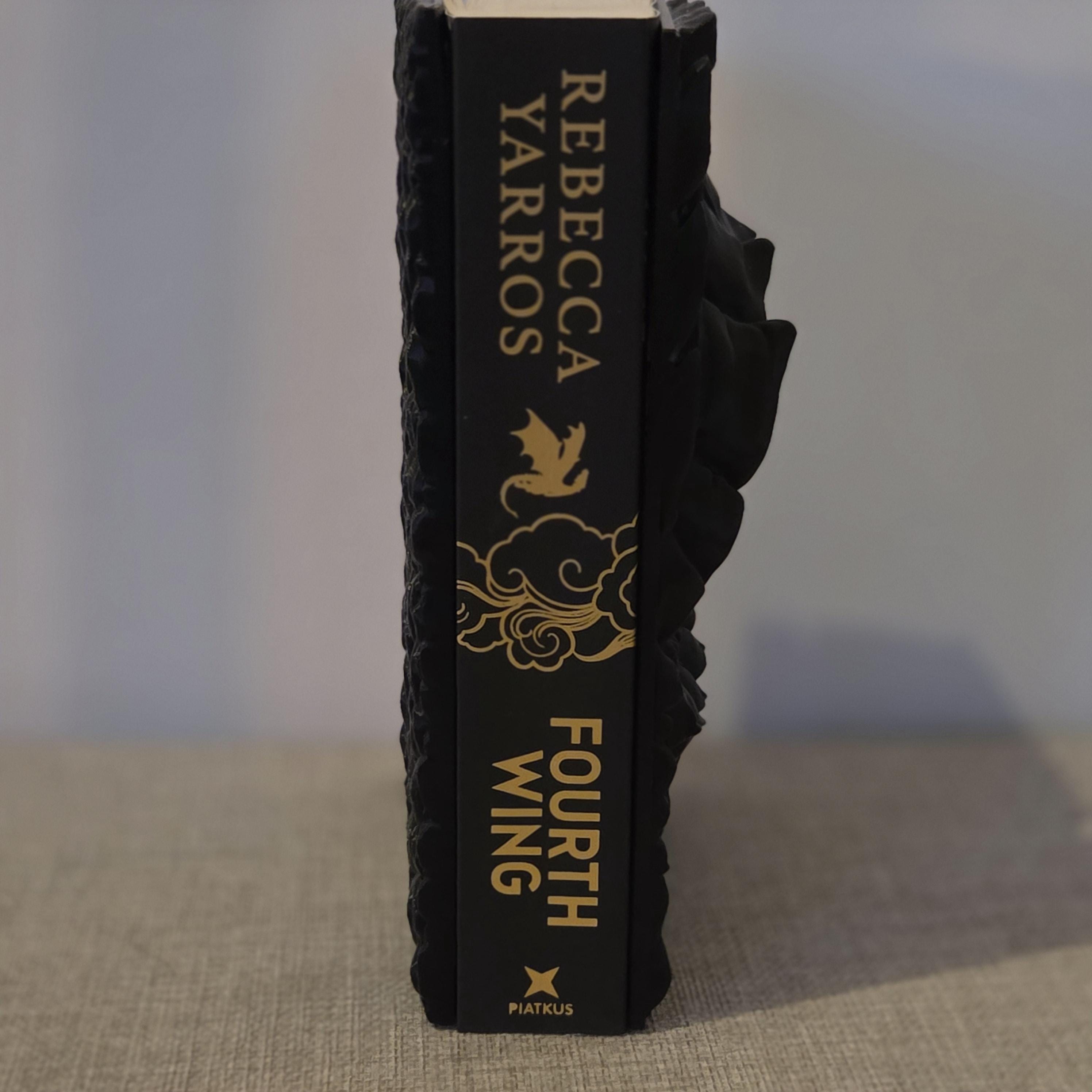 Benutzerdefiniertes Buch Fourth Wing | Iron flame | Onyx storm | - Handbemalt