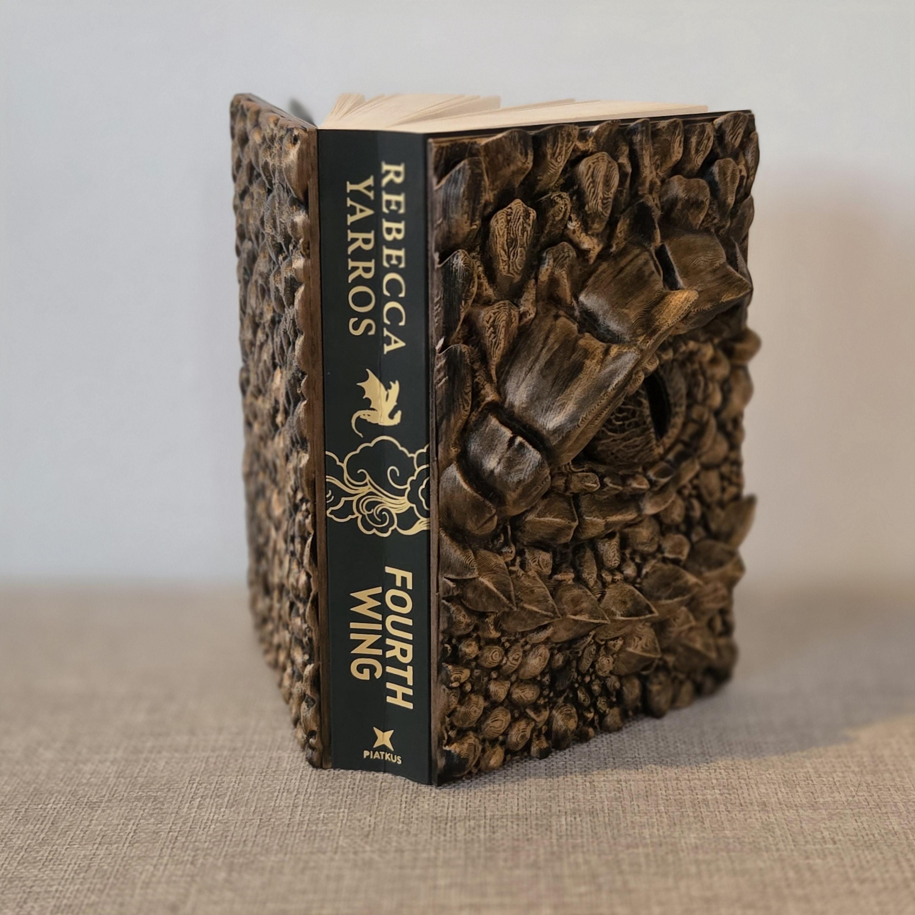 Benutzerdefiniertes Buch Fourth Wing | Iron flame | Onyx storm | - Handbemalt