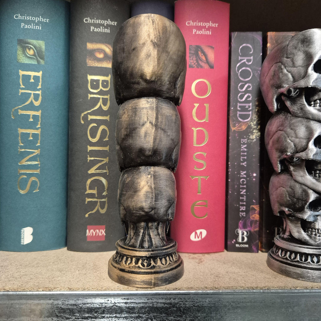 Gothic Bronze Totenkopf Statue – Gestapelte Totenköpfe Deko | Gruselige Heimdekoration | Halloween Regal Akzent | Alternative Raumästhetik