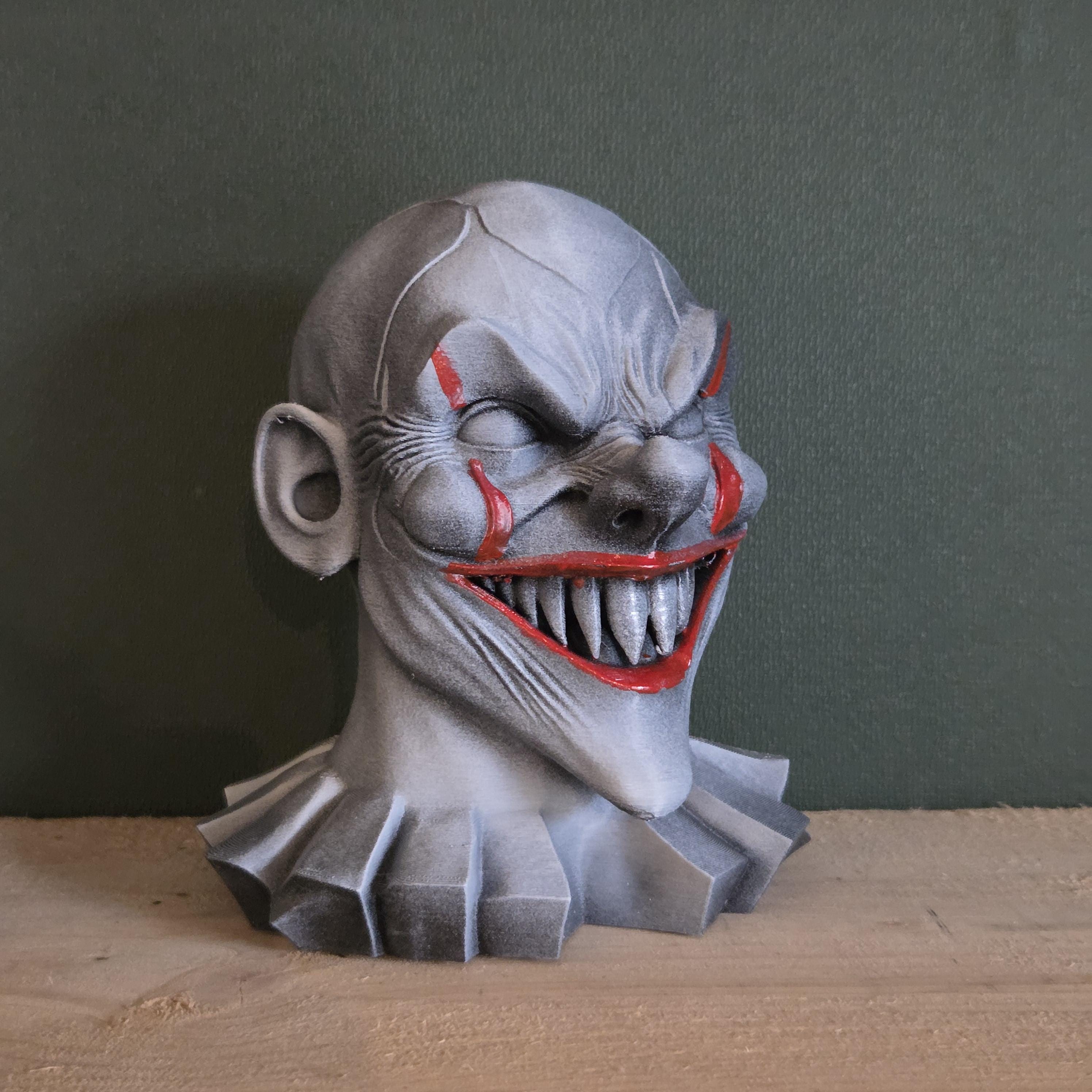 Büste des bösen Clowns – Horror-Ausstellungs-Skulptur mit gemeinem Grinsen – Handgemachte dunkle Fantasy-Figur