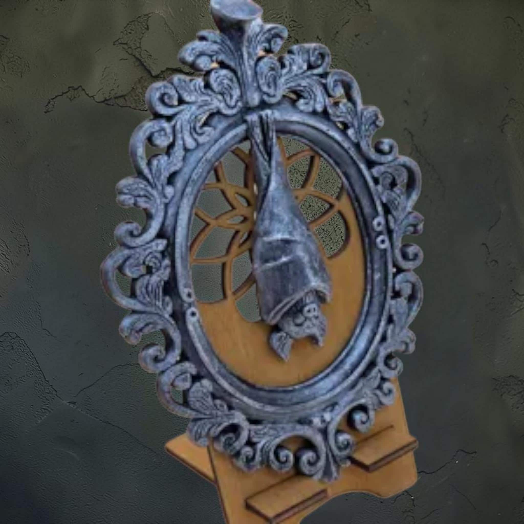 Bat wall ornament in gothic frame | dark halloween wall decor
