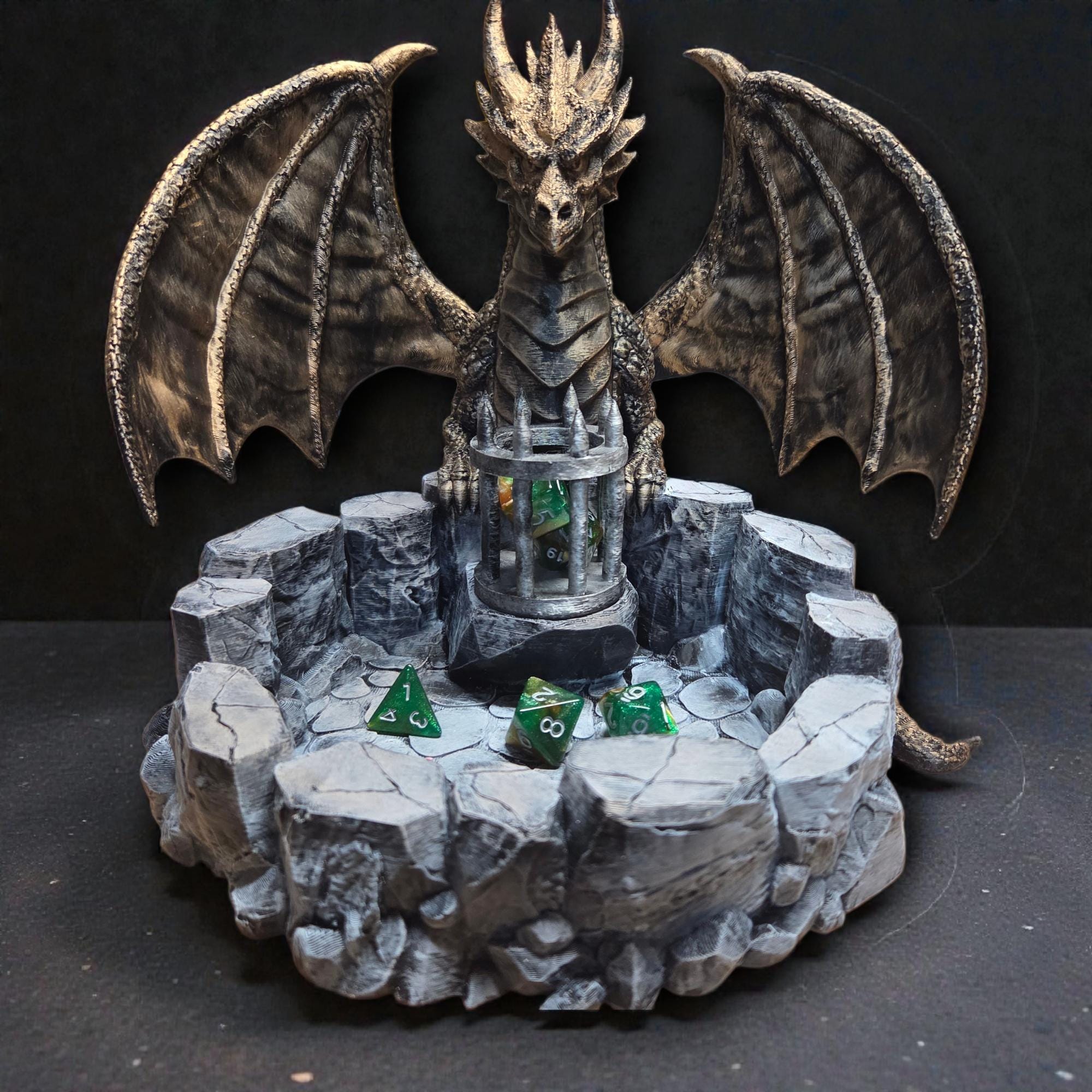 Dragon dice tray with dice roller - Perfect gift for fantasy rpg and DND lovers