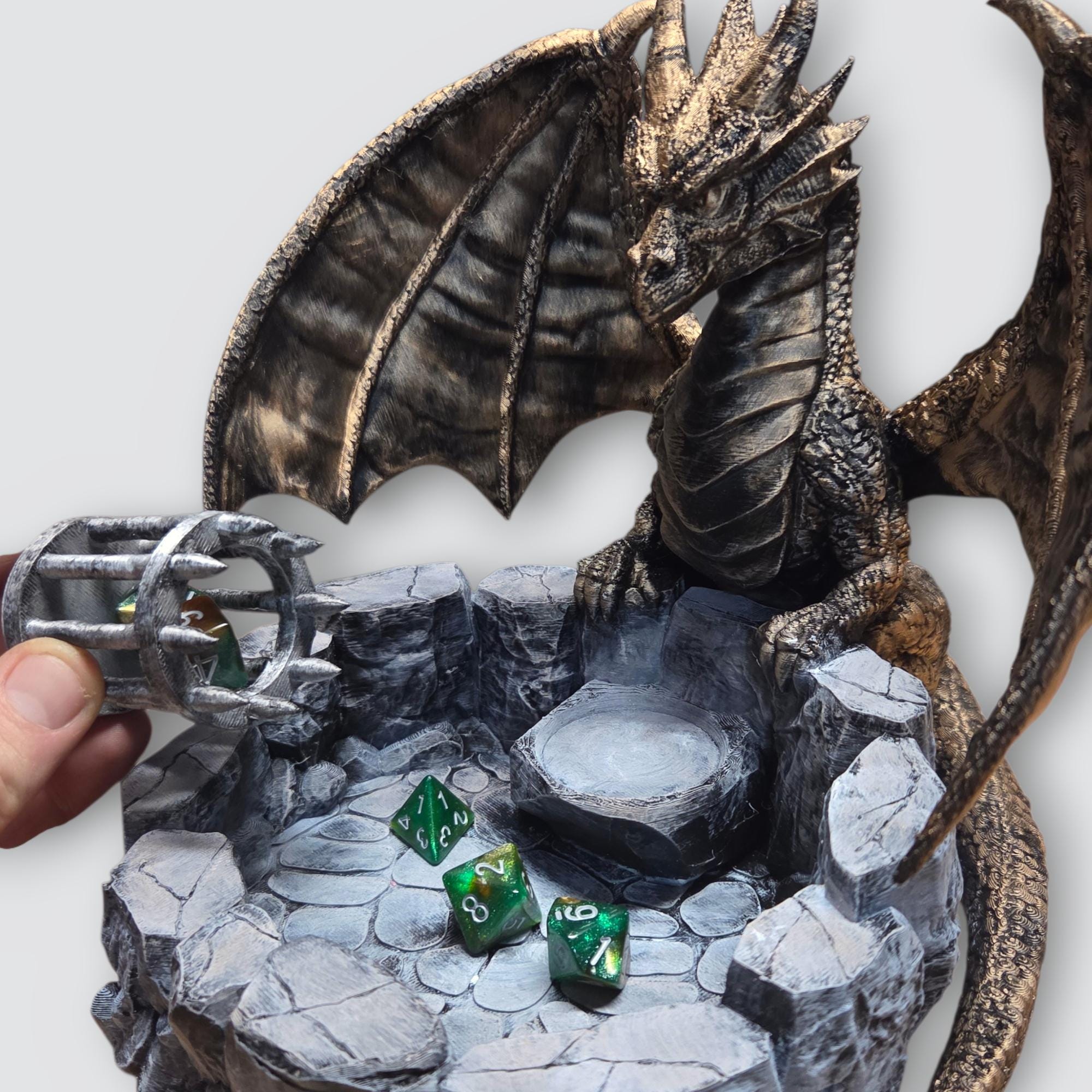 Dragon dice tray with dice roller - Perfect gift for fantasy rpg and DND lovers