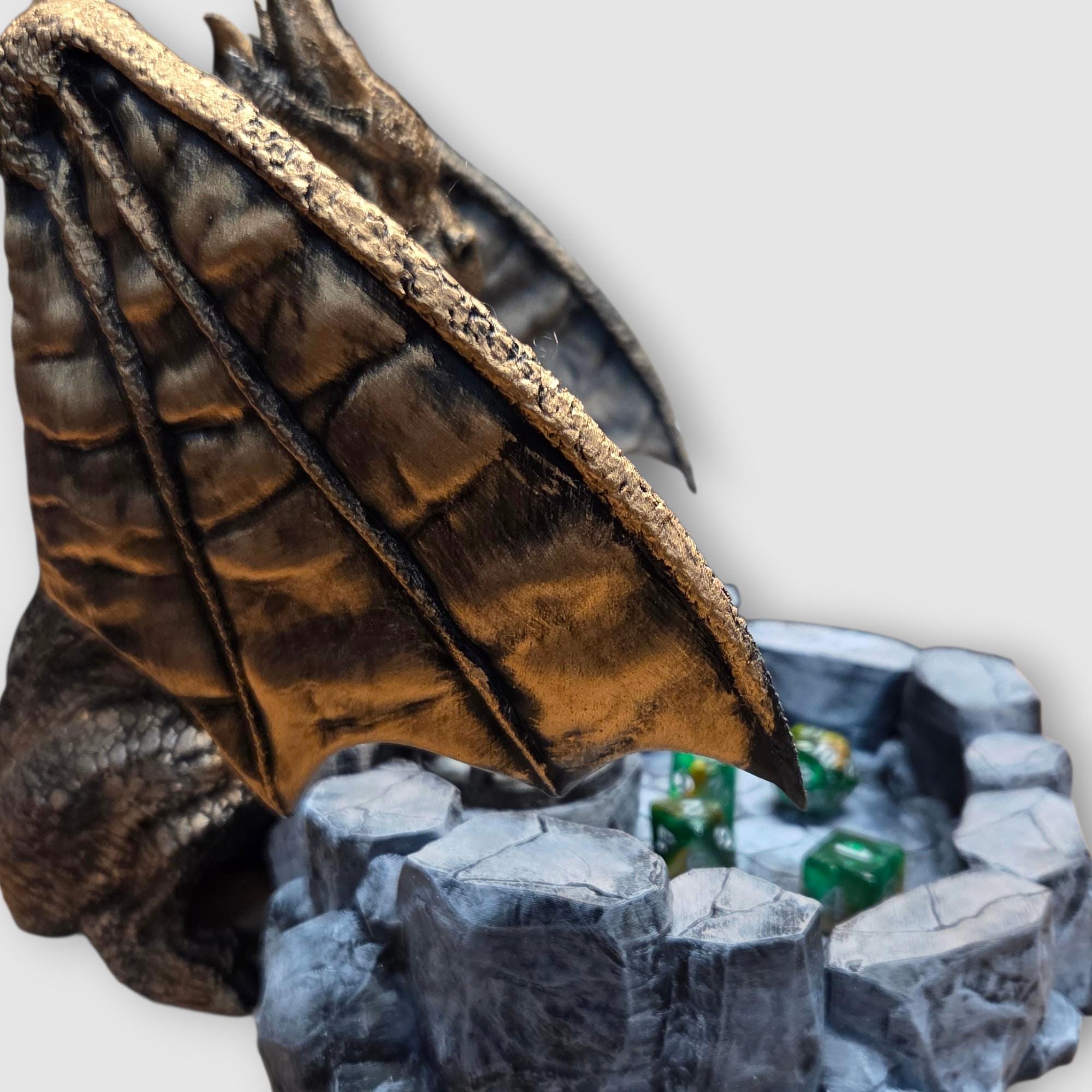 Dragon dice tray with dice roller - Perfect gift for fantasy rpg and DND lovers