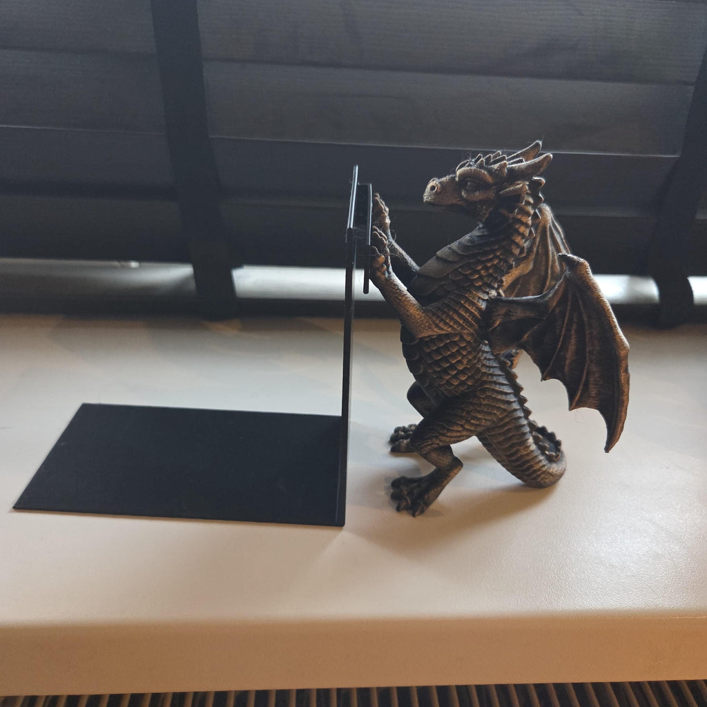 Dragon Bookend, Fantasy Bookshelf Decor, Decorative Dragon Book End, Bookish Gift for Fantasy Readers