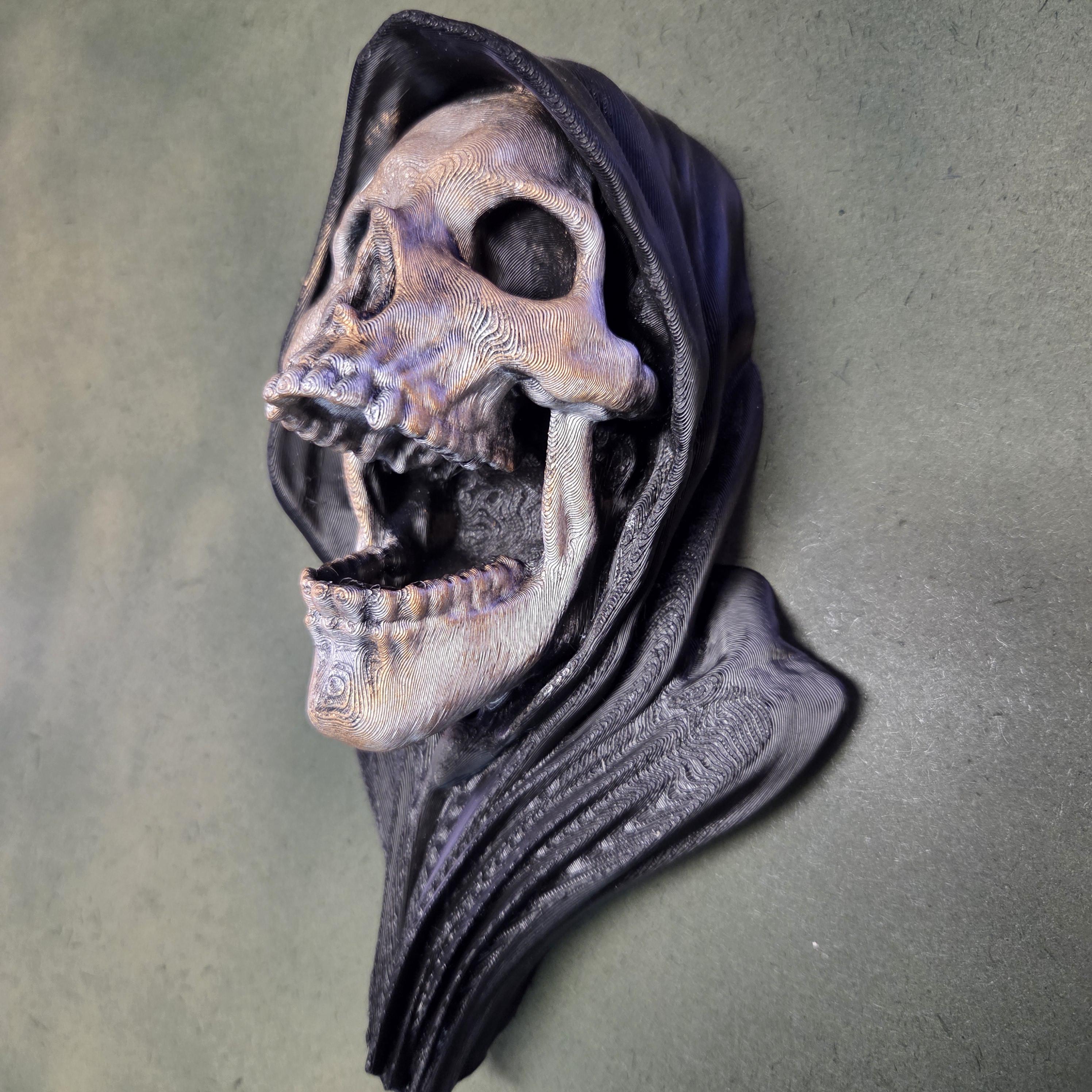 Hooded Skull hallloween Wall Decor | Grim Reaper Wall Plaque | Gothic Skull Sculpture | Dark Fantasy Wall Art | Horror Decor