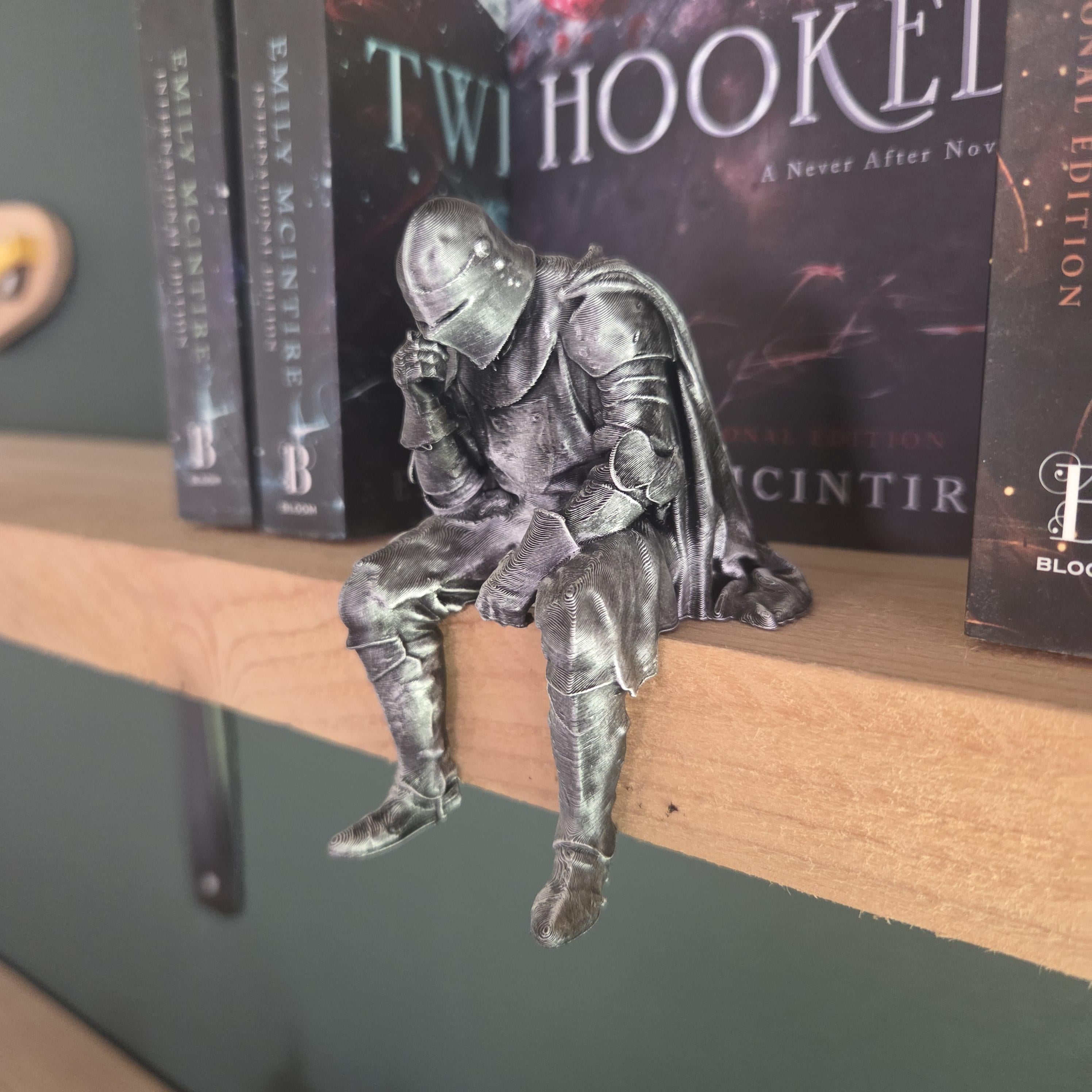 Sitting Medieval Knight Shelf Decor | Armored Knight Statue | Dark Academia Book Decor | Fantasy Bookshelf Figurine | Medieval Gift