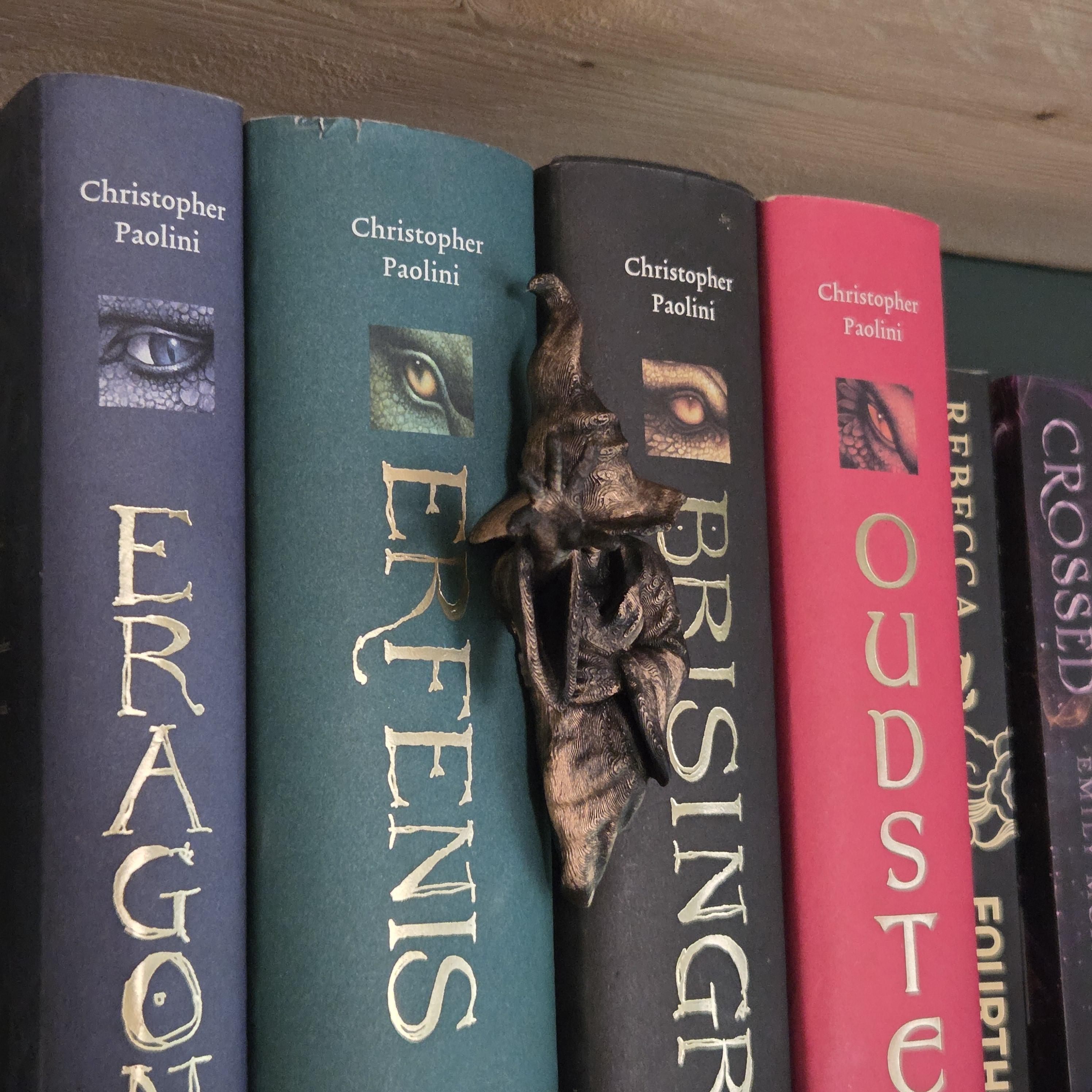 Fantasy Witch Book Hugger – Magical Bookshelf Decor | Witch Shelf Companion | Book Nook Accessory | Gift for Fantasy Book Lovers
