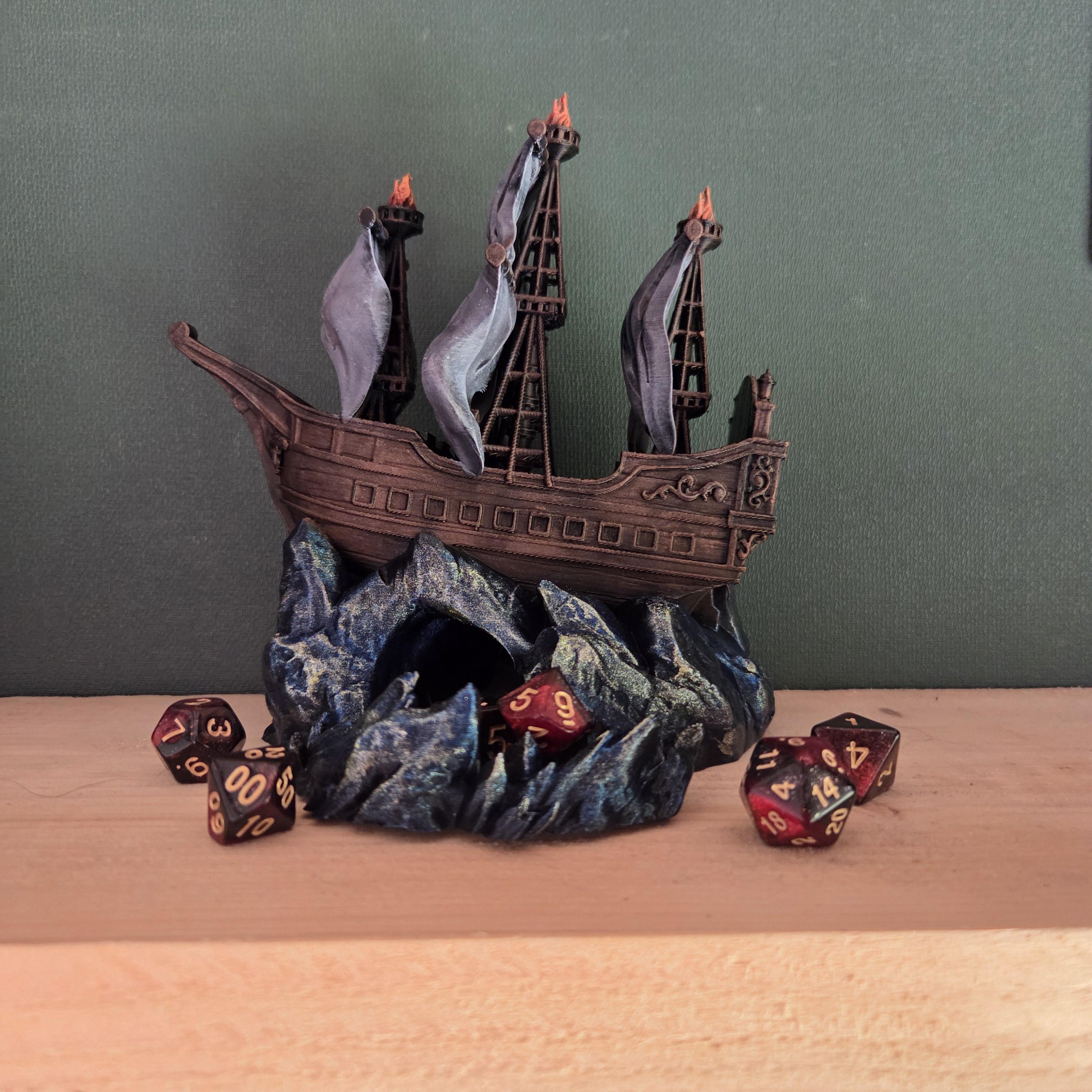 Ghost Ship Dice Tower | Pirate Ship DnD Dice Tower | Fantasy RPG Dice Roller | Gothic Tabletop Gaming Decor | Dungeons and Dragons Gift
