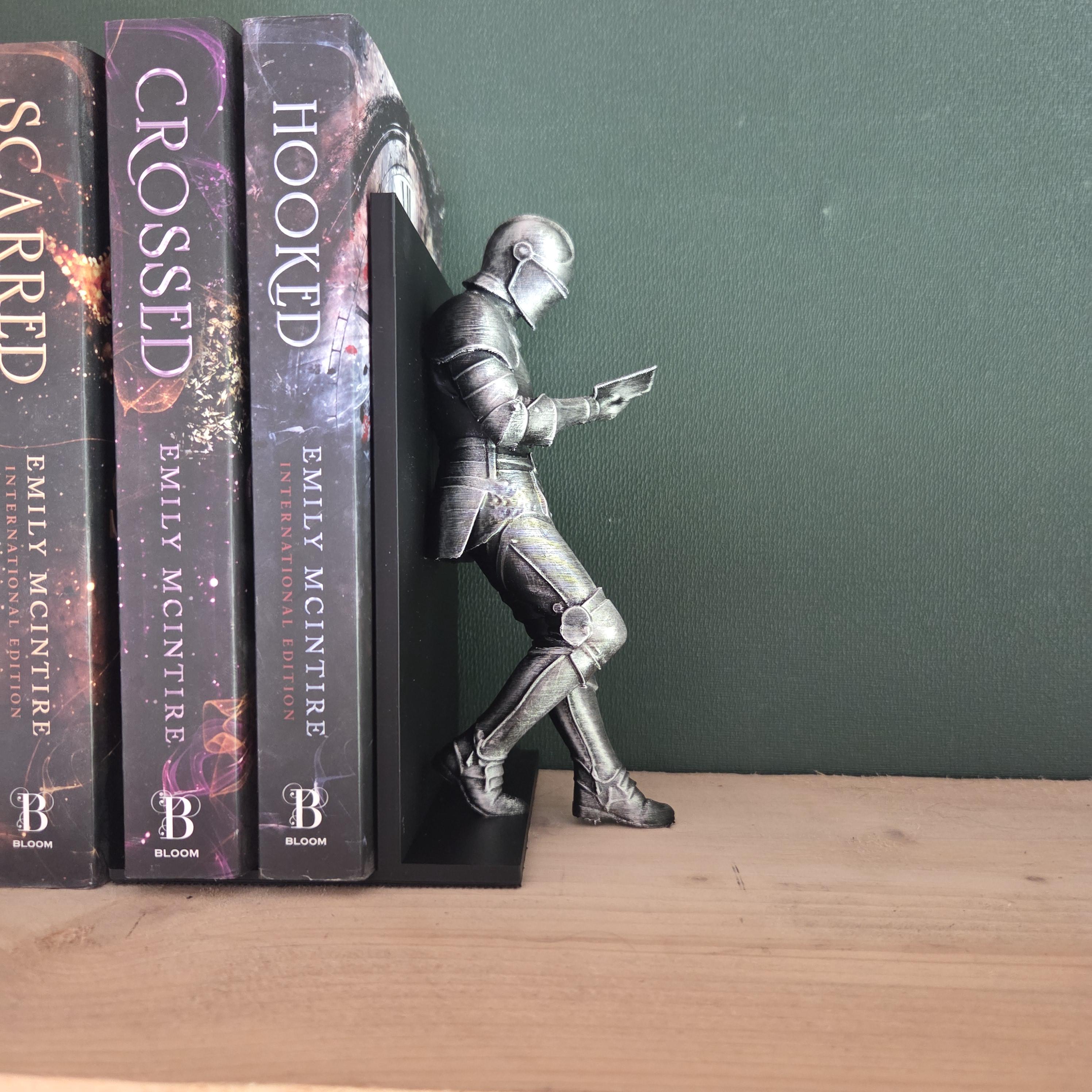 Reading Knight Bookend | Fantasy Book Holder | Medieval Bookshelf Decor | Armored Knight Shelf Decor | Book Lover Gift