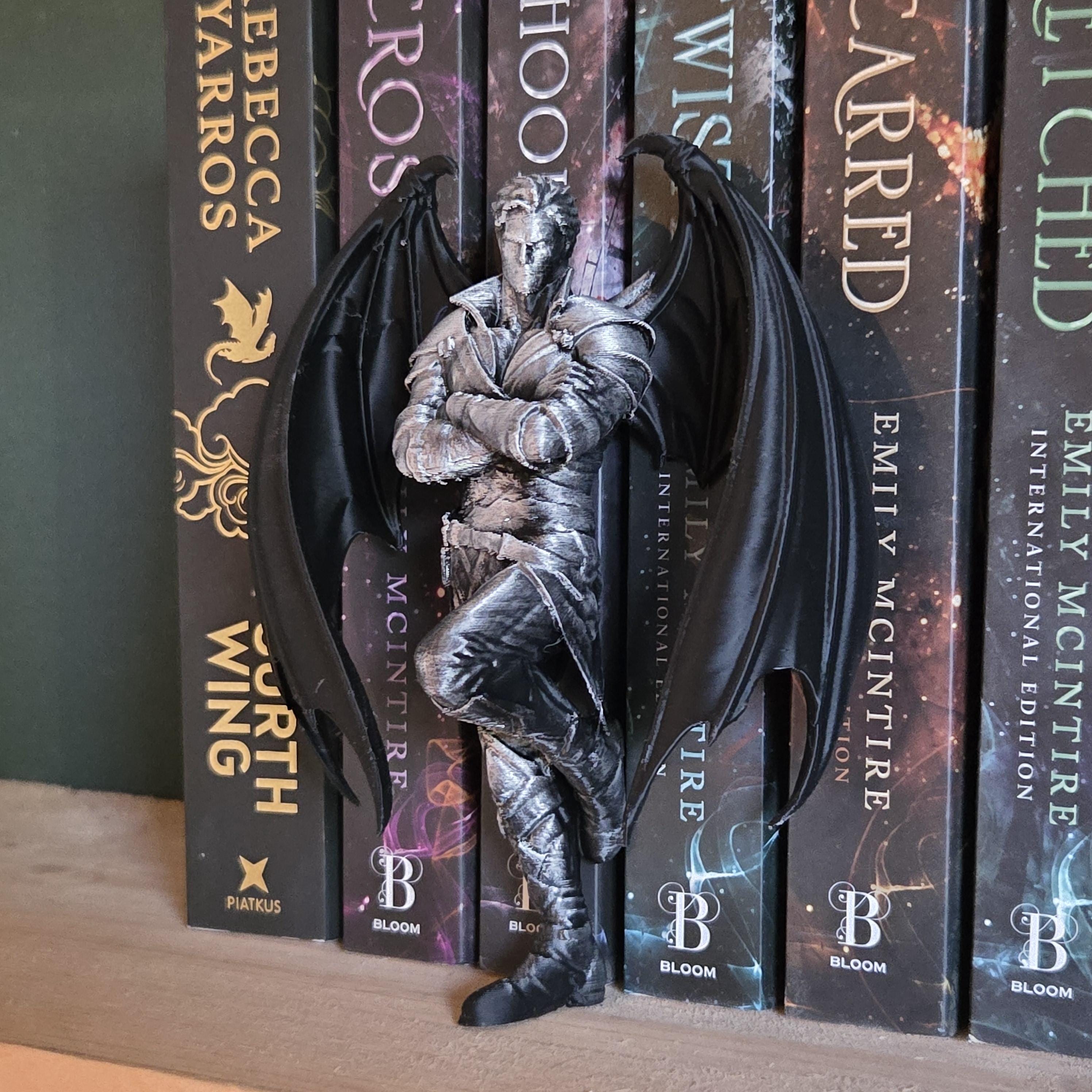 Winged Shadow Warrior Shelf Sitter – Dark Romantasy Bookshelf Decor, Gothic Dragon Rider Figurine, Fantasy Book Nook Decor