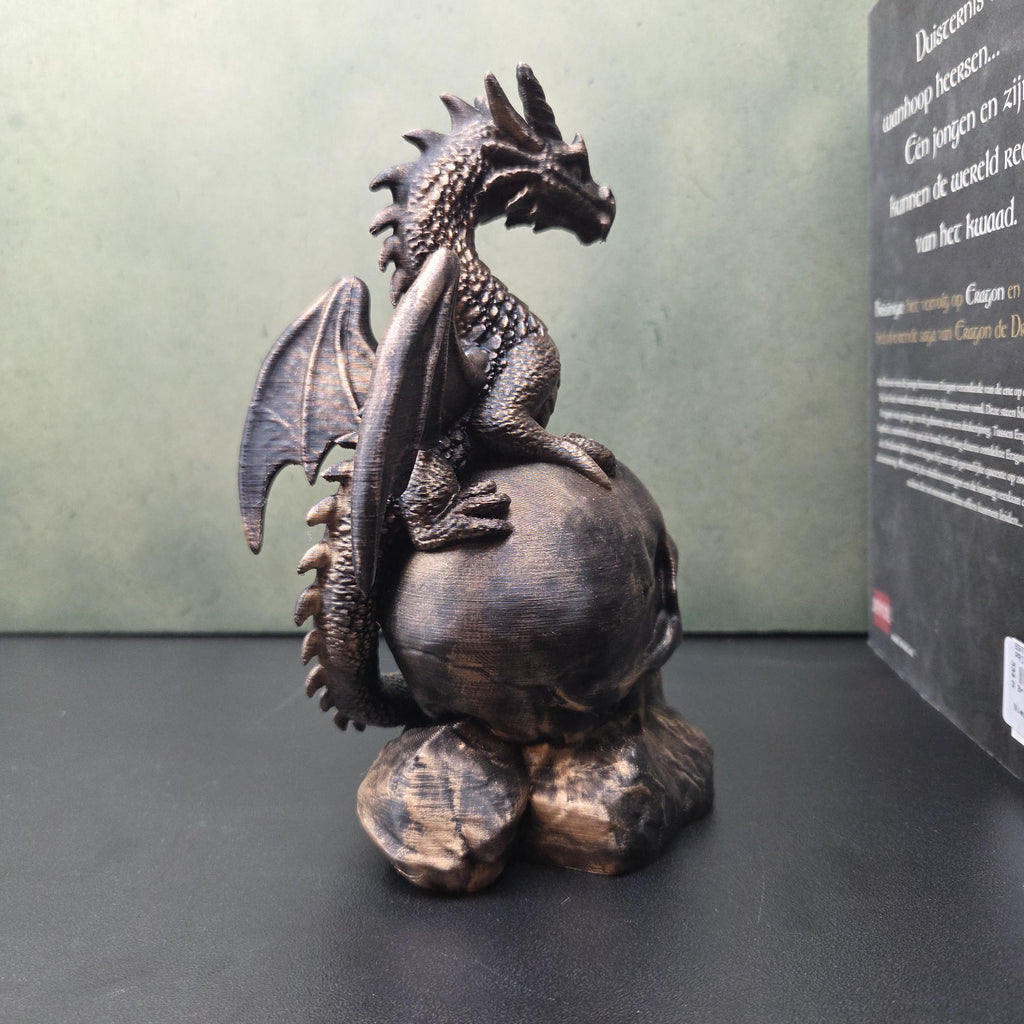 Dragon on Skull Statue | Gothic Dragon Decor | Skull Sculpture | Dark Fantasy Decor | Dragon Lover Gift | Dark Academia Ornament