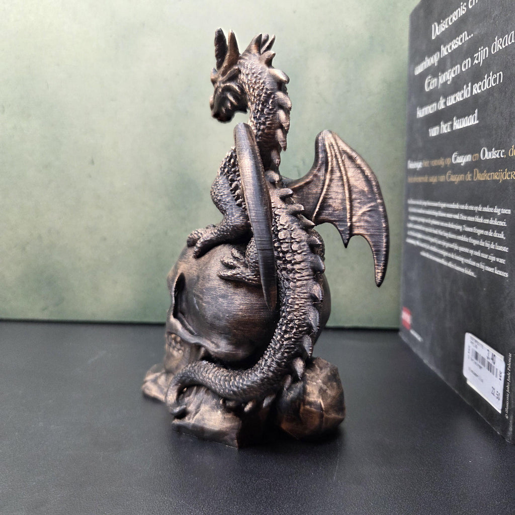 Dragon on Skull Statue | Gothic Dragon Decor | Skull Sculpture | Dark Fantasy Decor | Dragon Lover Gift | Dark Academia Ornament