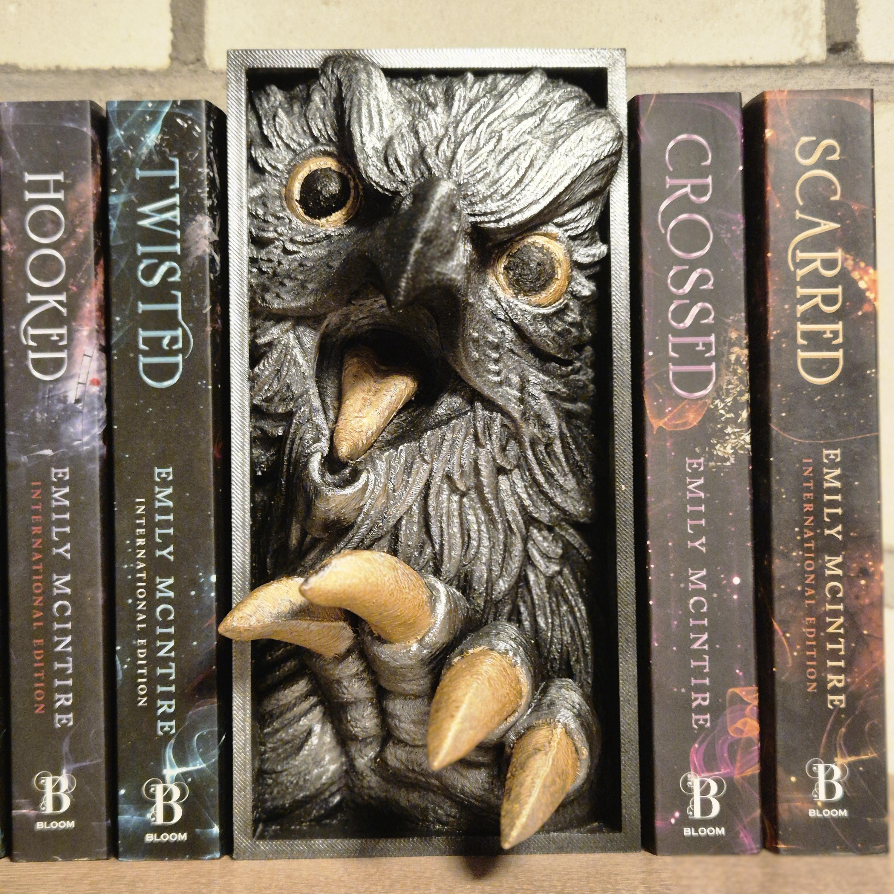 Fantasy Book Nook Insert – Dragon Owl Monster with Claw | Gothic Bookshelf Decoration | Unique Gift for Readers & Book Lovers