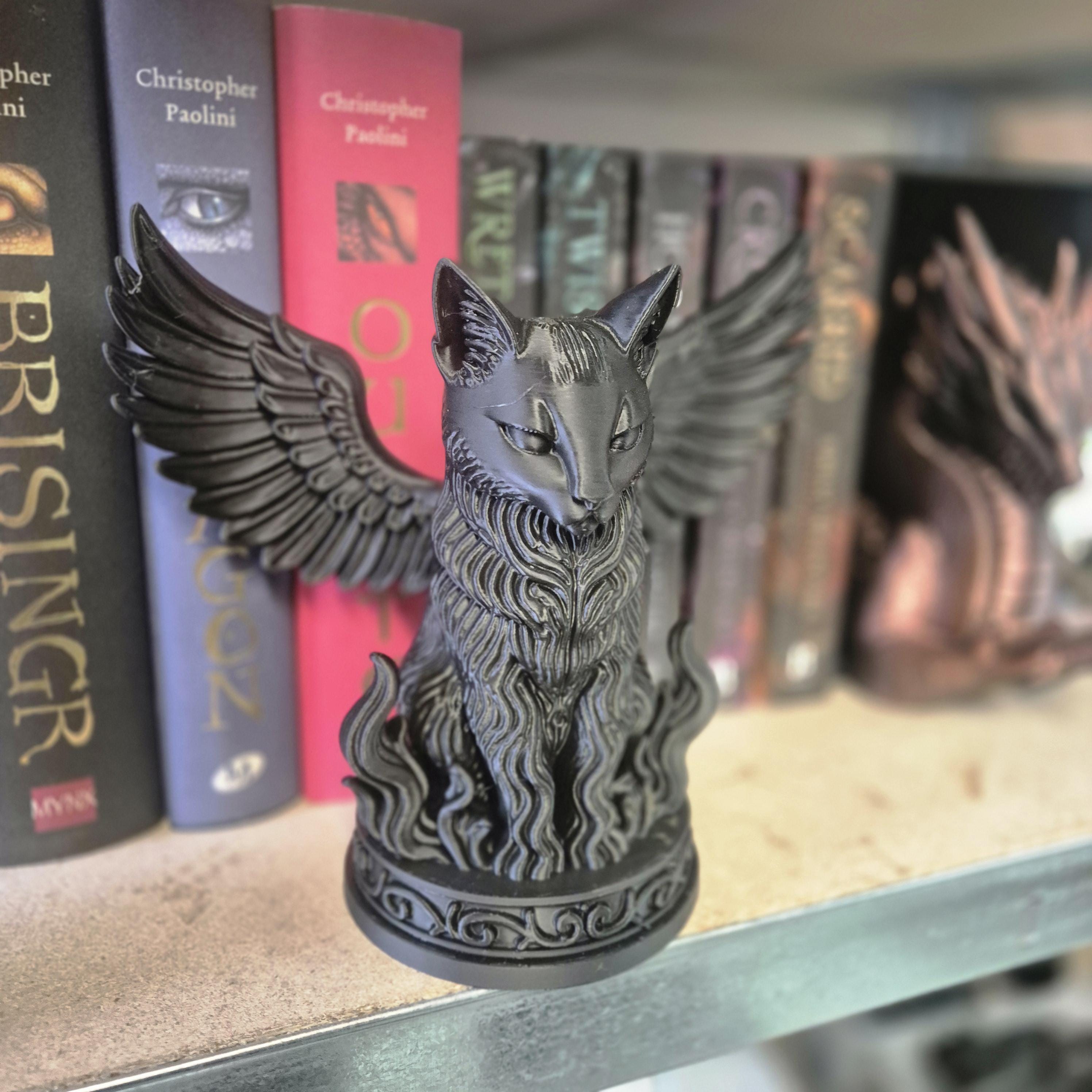 Gothic Winged Cat Figurine | Witchy Home Decor | Dark Academia Aesthetic | Fantasy Statue | Gift for Her or Him