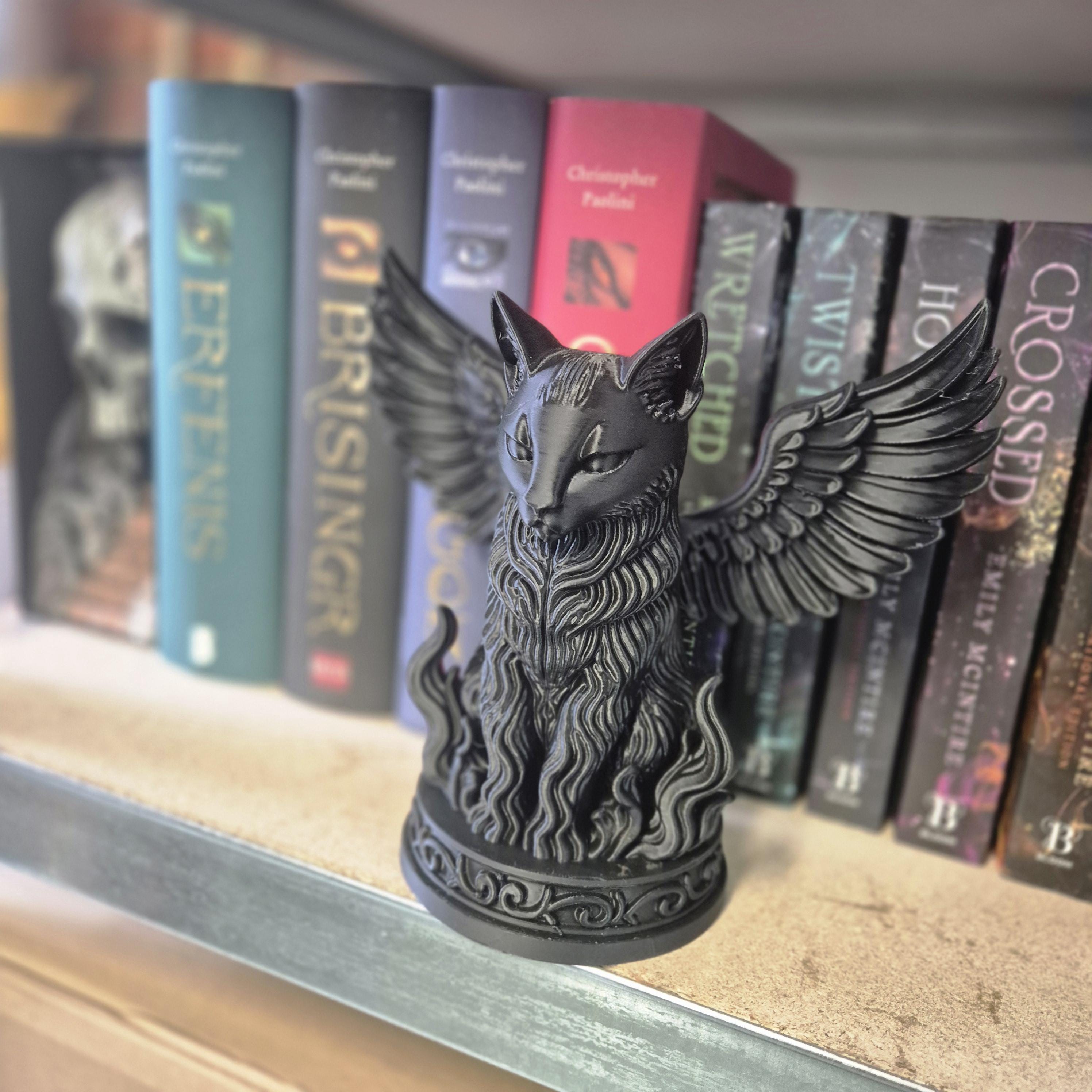Gothic Winged Cat Figurine | Witchy Home Decor | Dark Academia Aesthetic | Fantasy Statue | Gift for Her or Him