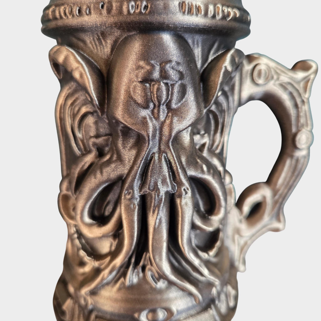 Cthulhu Can Holder Mug – Fantasy Tankard for 330 ml and 500 ml (12 oz / 16–16.9 oz) Cans | Perfect for DND and Tabletop Gaming