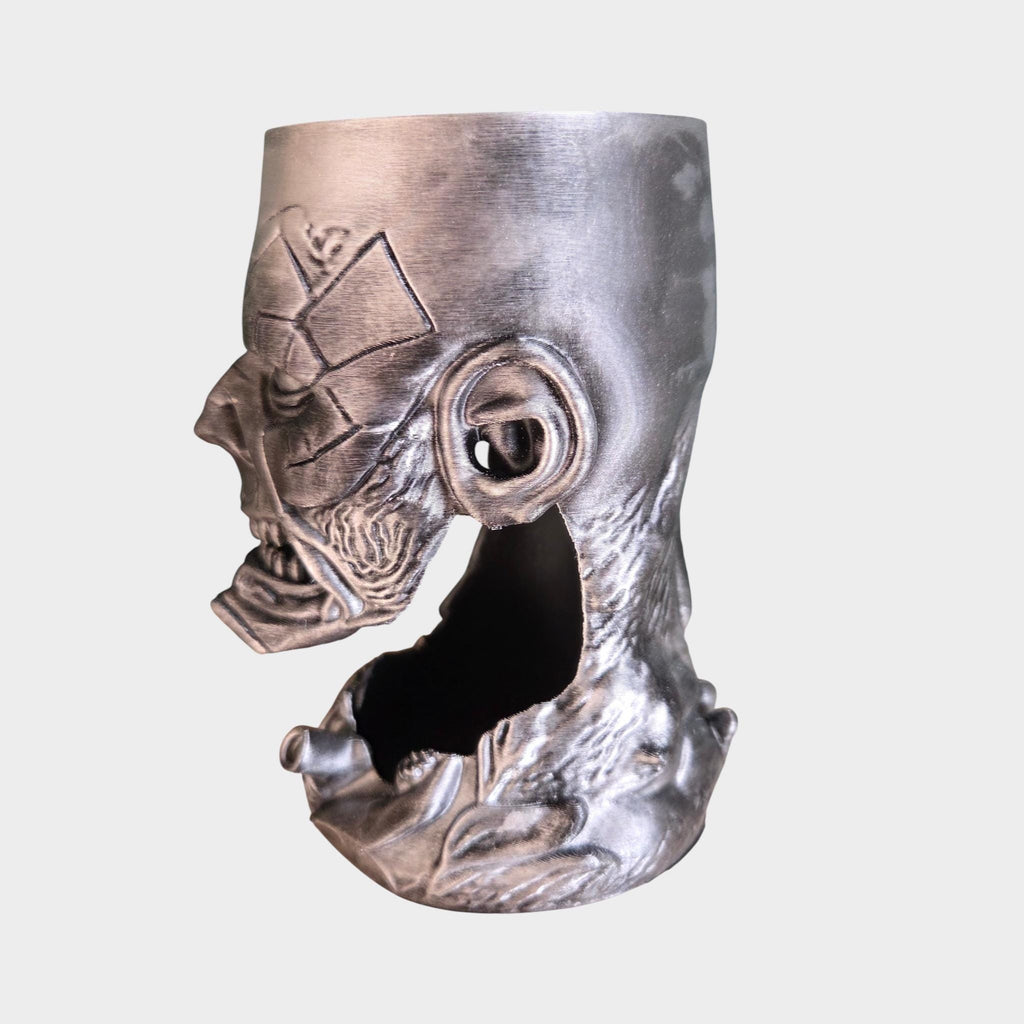 Zombie Can Holder Mug – Fantasy Tankard for 330 ml and 500 ml (12 oz / 16–16.9 oz) Cans | Perfect for DND and Tabletop Gaming