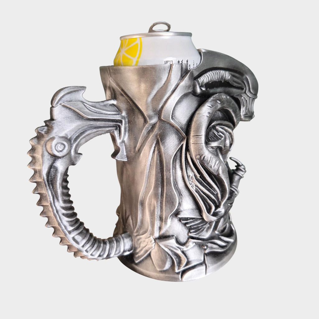 Alien - Xenomorph Can Holder Mug – Fantasy Tankard for 330 ml and 500 ml (12 oz / 16–16.9 oz) Cans | Perfect for DND and Tabletop Gaming