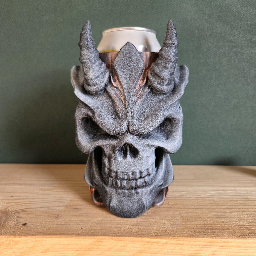 Archdemon Skull Can Holder Mug – Fantasy Tankard for 330 ml and 500 ml (12 oz / 16–16.9 oz) Cans | Perfect for DND and Tabletop Gaming