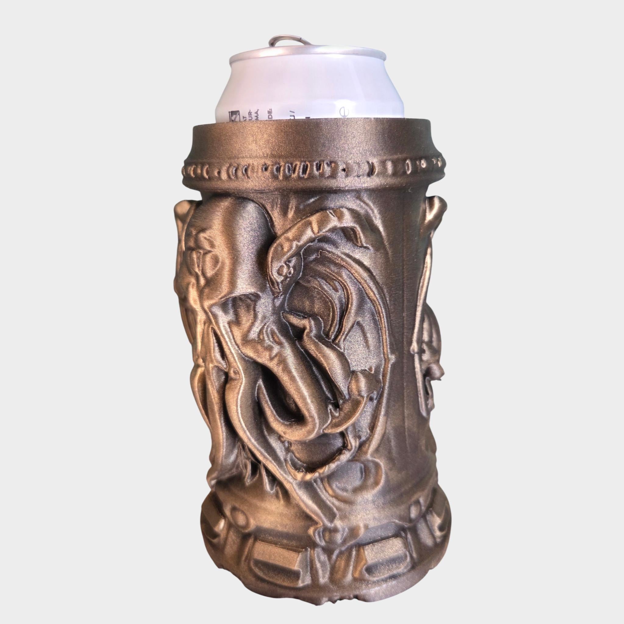 Cthulhu Can Holder Mug – Fantasy Tankard for 330 ml and 500 ml (12 oz / 16–16.9 oz) Cans | Perfect for DND and Tabletop Gaming