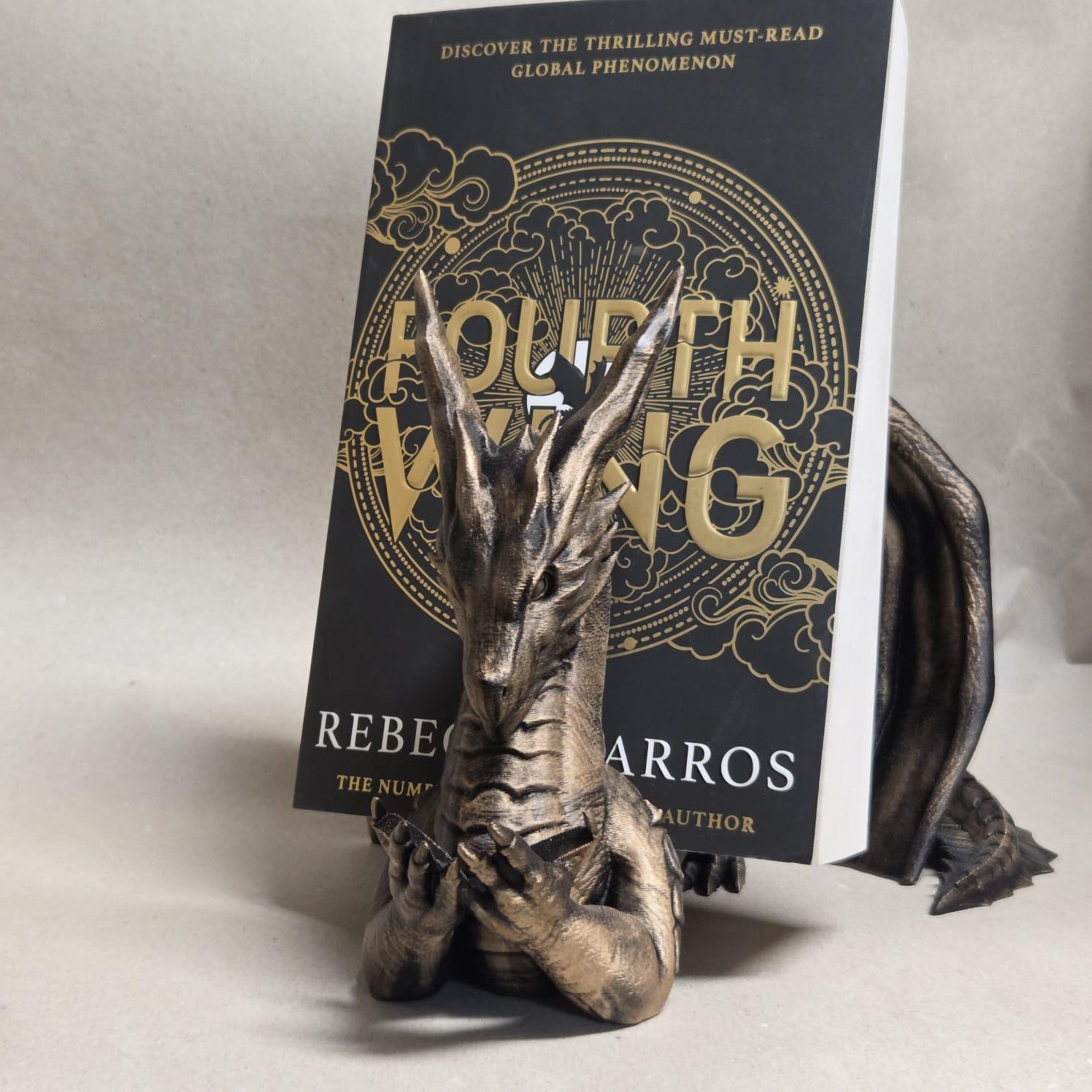 Dragon Book Holder for Fantasy Lovers – Gothic Bookends – Fourth Wing Inspired Decor – BookTok Shelf Decor – Unique Gift