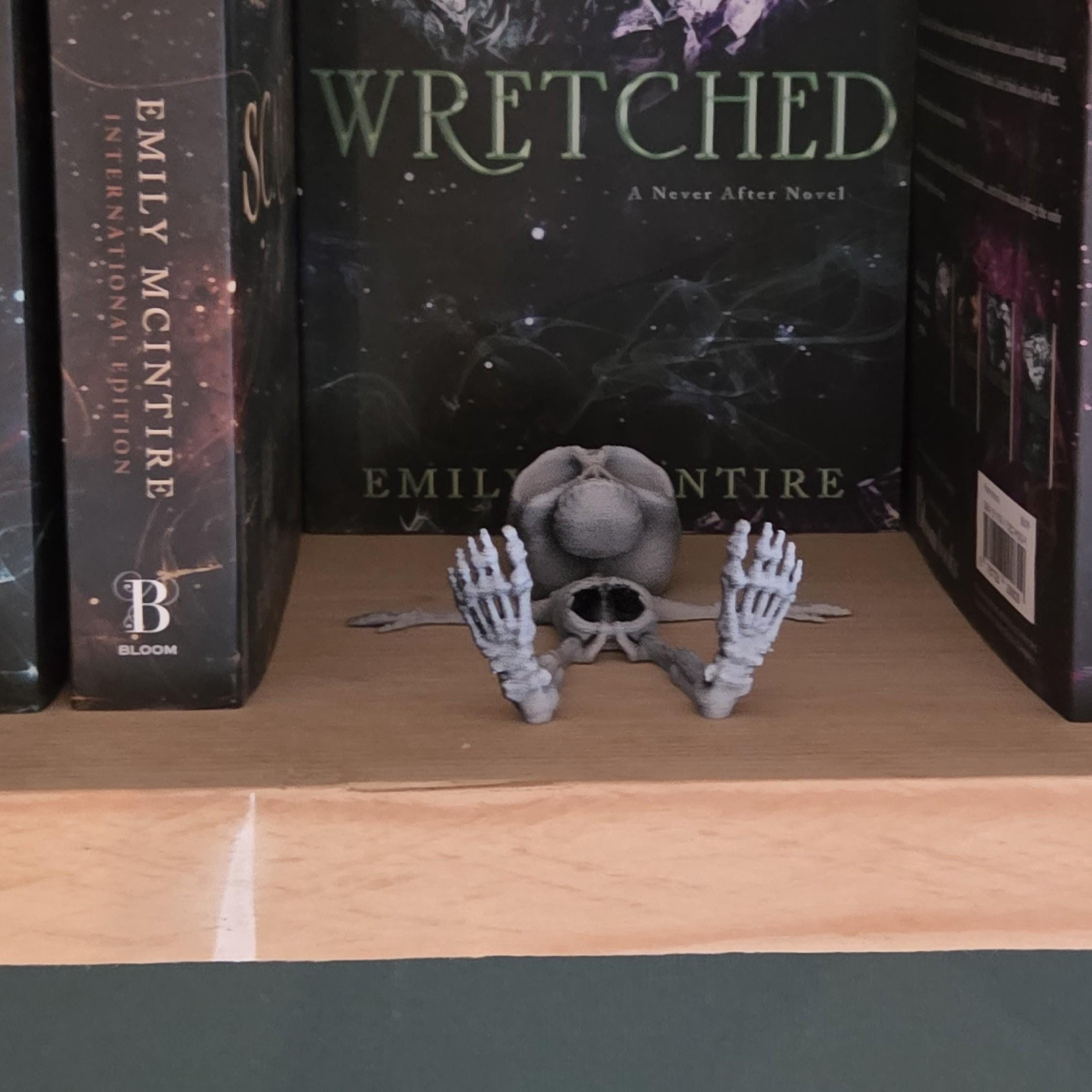 Holding against the wall - Poseable Skeleton Figurine – Unique 3D Printed Skeleton Decor