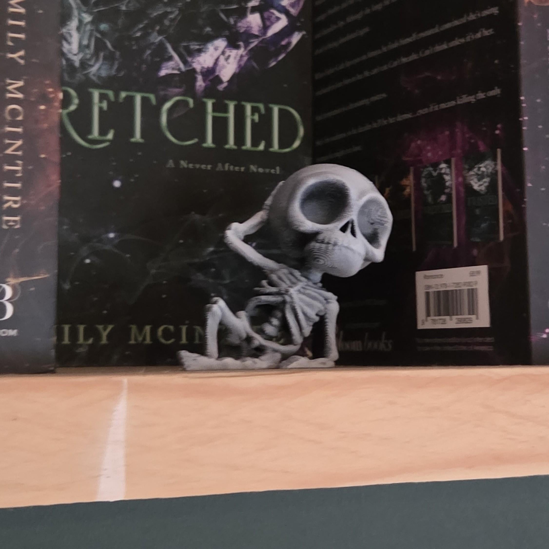 Posing for the photo - Poseable Skeleton Figurine – Unique 3D Printed Skeleton Decor