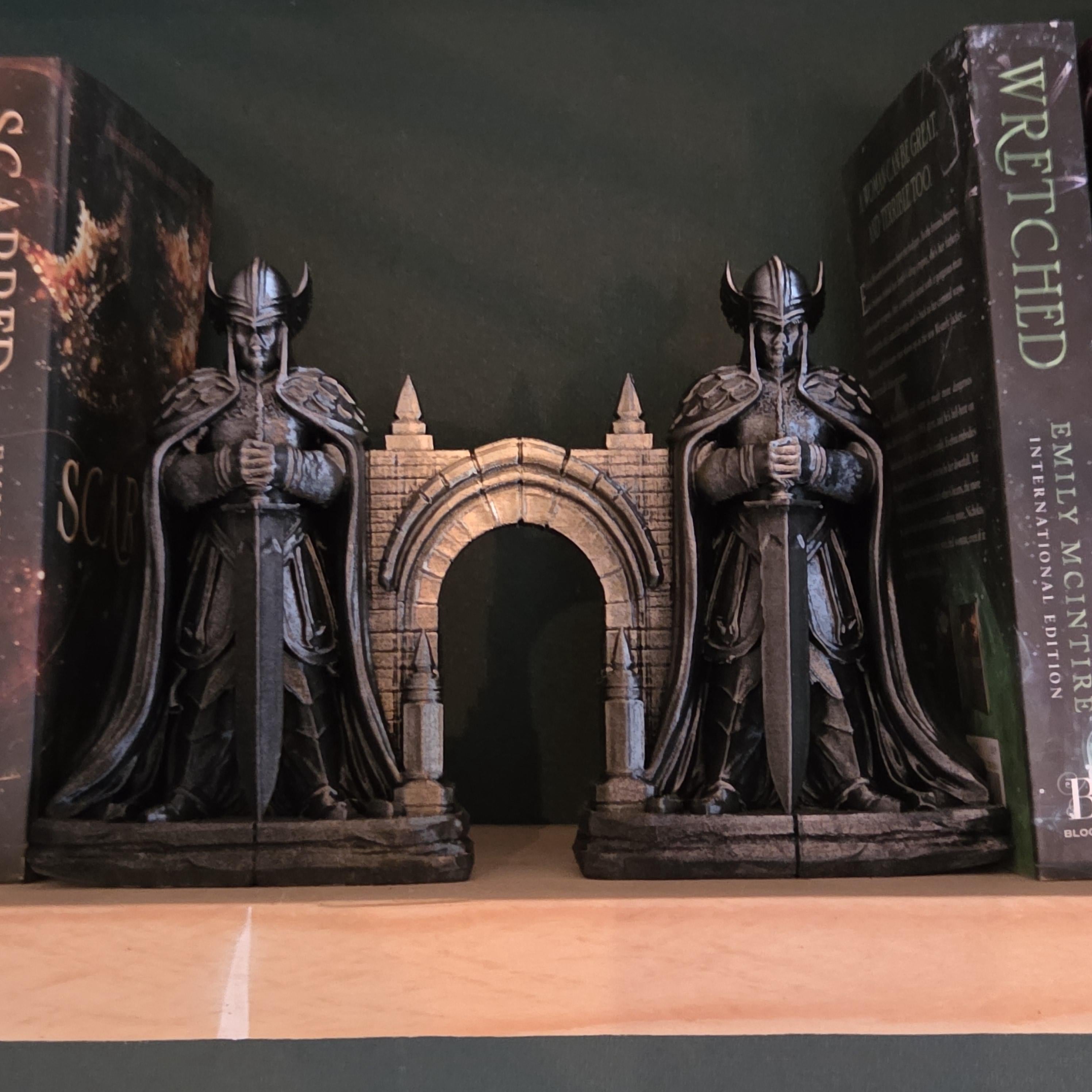 Fantasy Book Nook Archway | Medieval Gate Bookshelf Insert | Knight Guardian Diorama | LOTR Inspired Shelf Decor | 3D Printed Book Nook