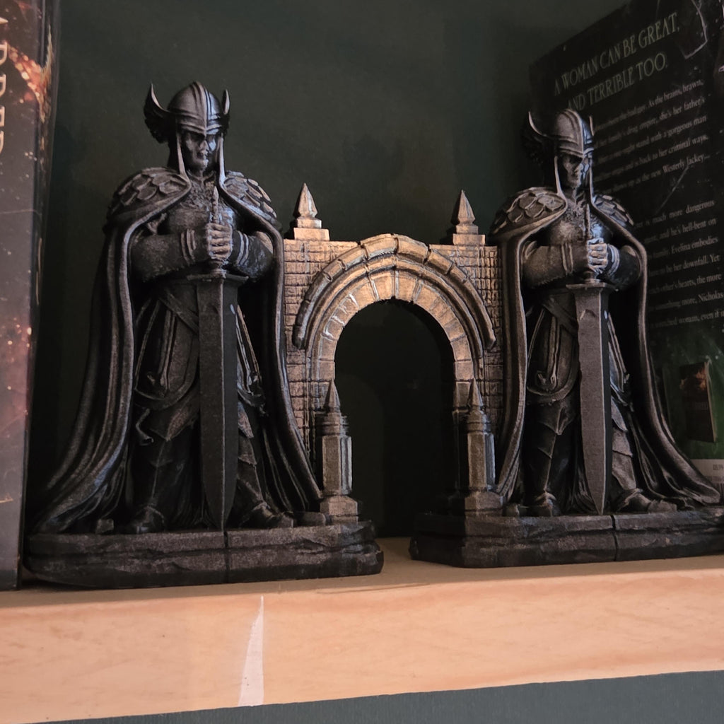 Fantasy Book Nook Archway | Medieval Gate Bookshelf Insert | Knight Guardian Diorama | LOTR Inspired Shelf Decor | 3D Printed Book Nook