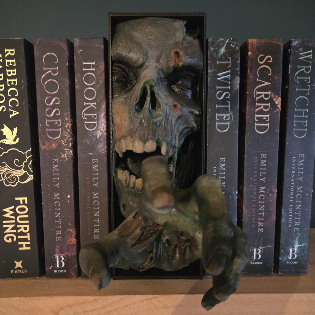 Zombie Book Nook, Horror Bookshelf Decor, Undead Hand Book Insert, Gothic Shelf Decoration, Scary Book Lover Gift