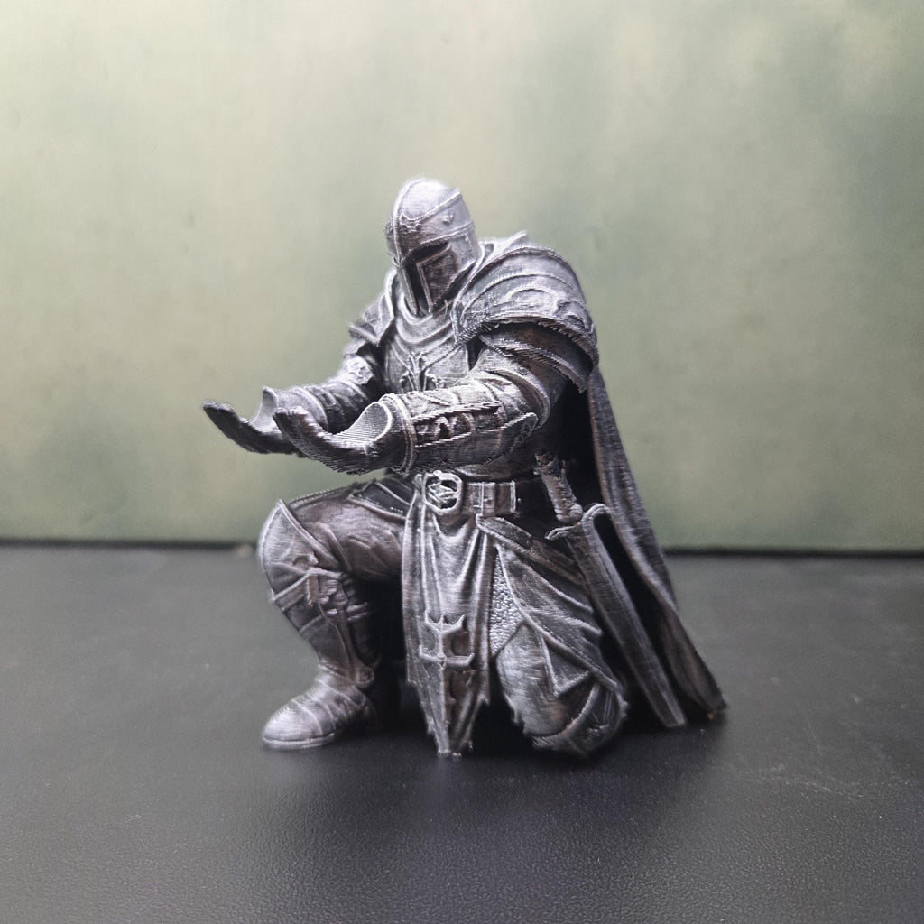 Medieval Knight Pen Holder, Armored Knight Desk Decor, Fantasy Pen Stand, Gothic Office Decor, Medieval Gift, Desk Organizer, Knight Statue