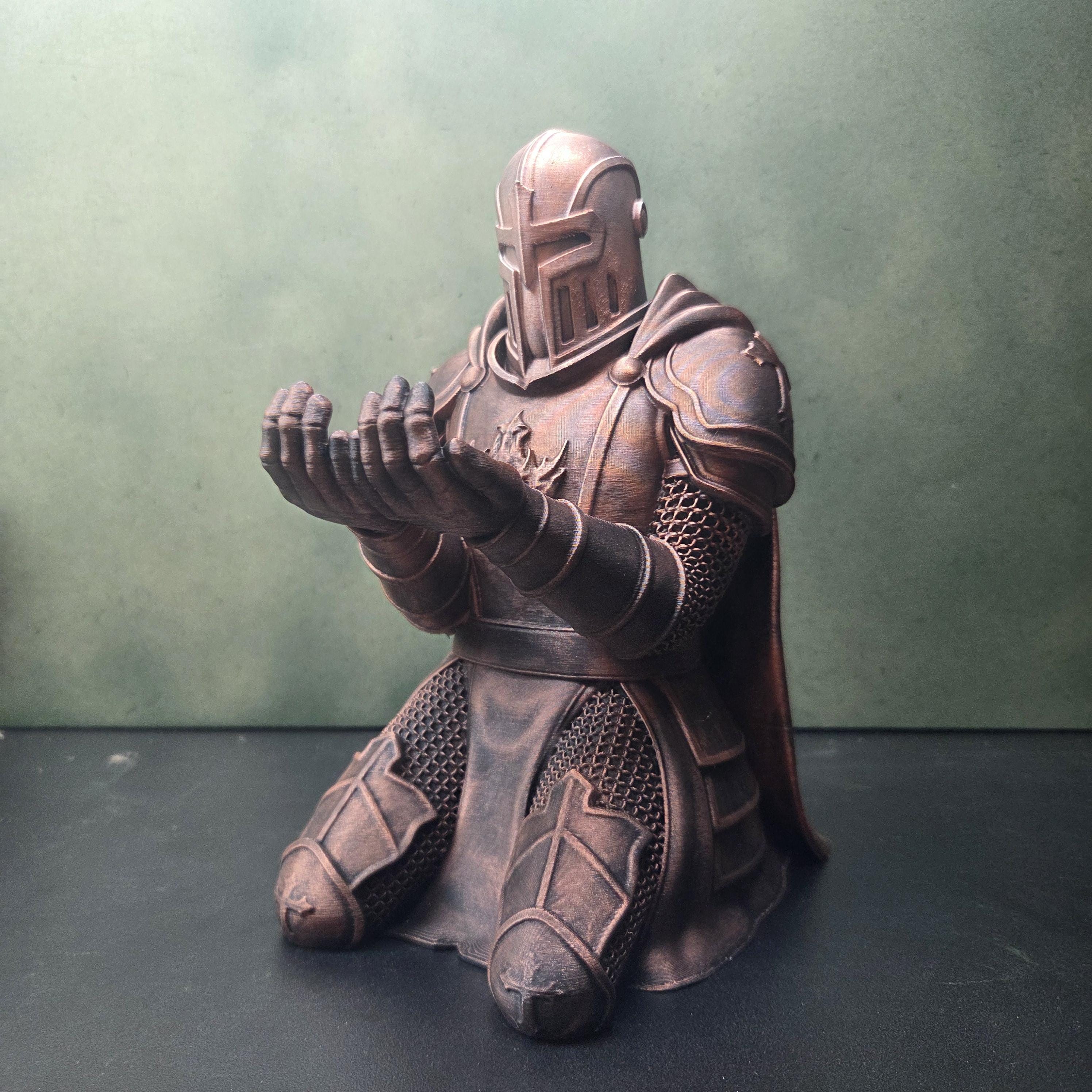 Knight Controller Holder – Medieval Gamepad Stand – Fantasy Gaming Decor – Gamer Gift – Controller Display Stand
